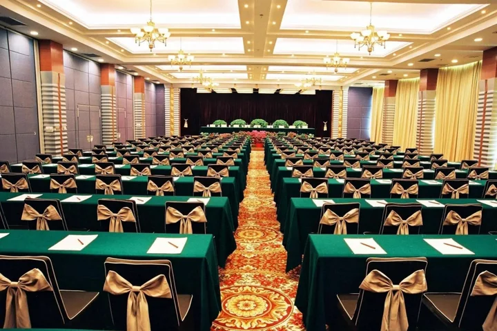 Эньши: Enshi Asian Hotel