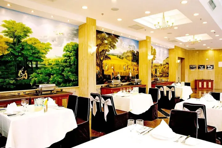 Эньши: Enshi Asian Hotel
