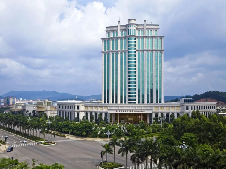 Джиангме: Jiangmen Gladden Hotel