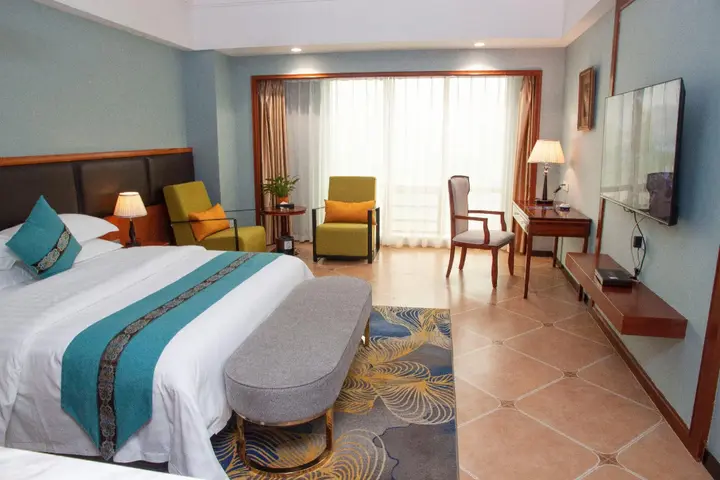 Джиангме: Jiangmen Gladden Hotel