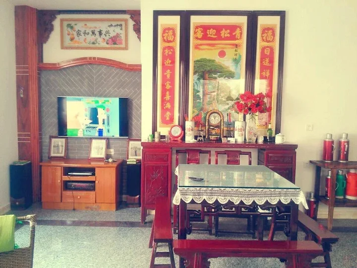Шанграо: Wuyuan Ancient Well Yayuan Inn