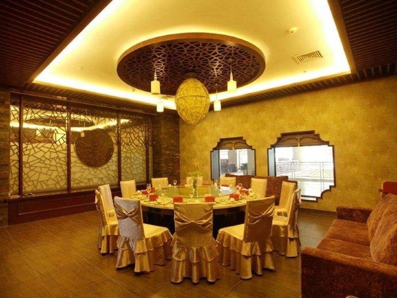 Синтай: Wanfeng Grand Hotel