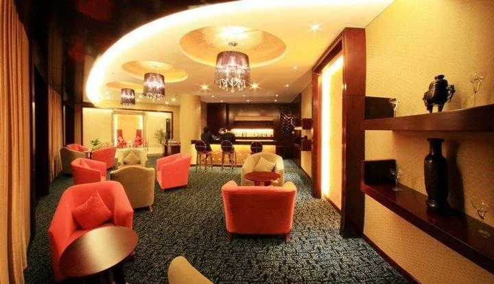 Чанчжи: Jinwei Grand Hotel