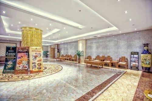 Чанчунь: June Hotel