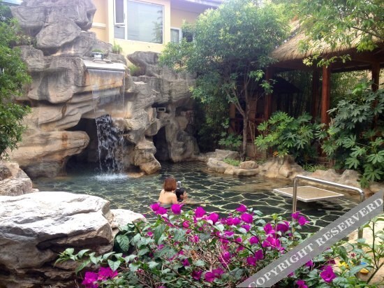 Куньмин: Dianchi Spring Spa Resort