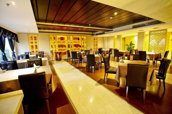 Баоцзи: Jialong International Hotel