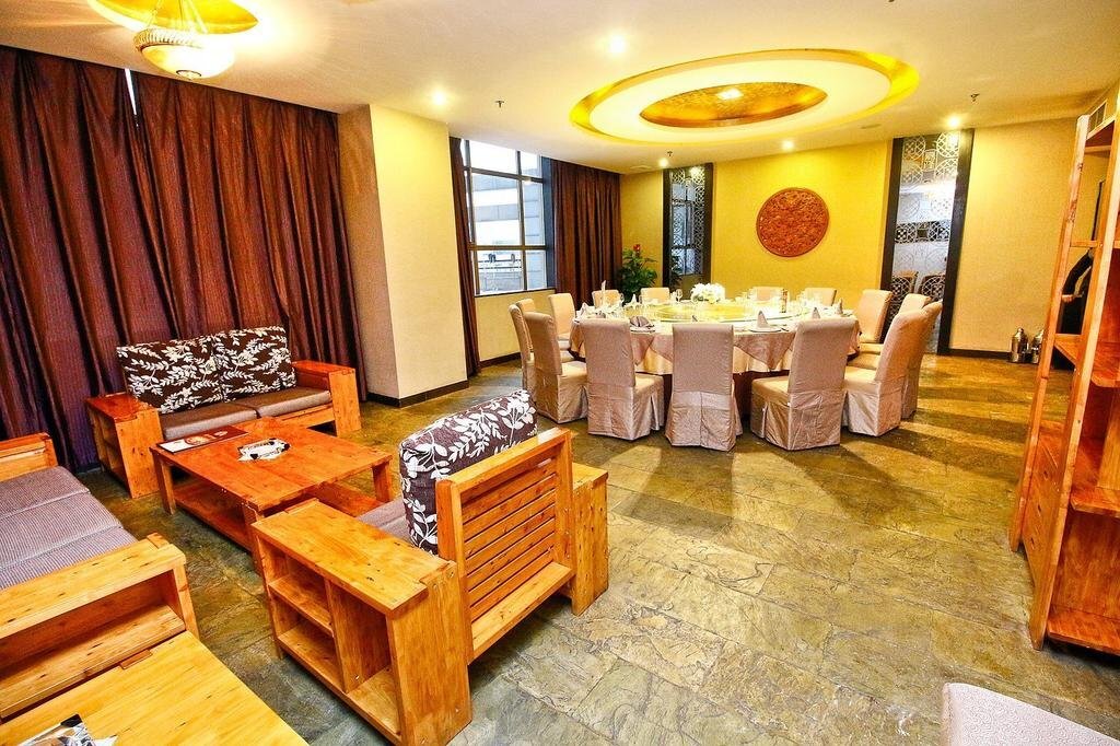 Баоцзи: Jialong International Hotel