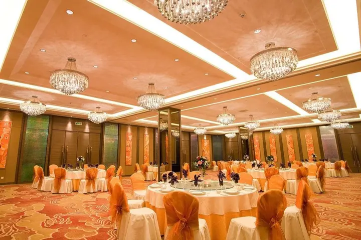 Шэньян: Liaoning Zhengxie