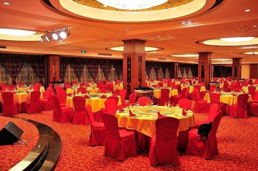 Yellow River Pearl Hotel — фото 2