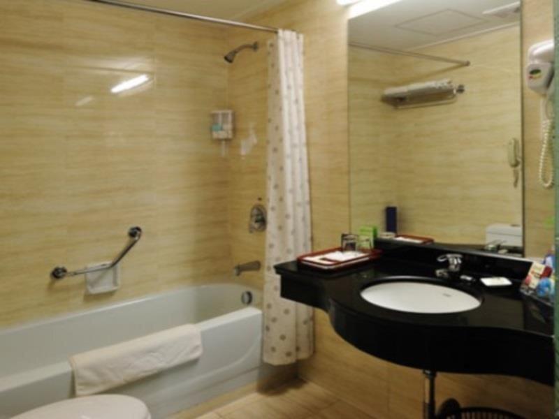 Циндао: Hengdu Hotel - Qingdao