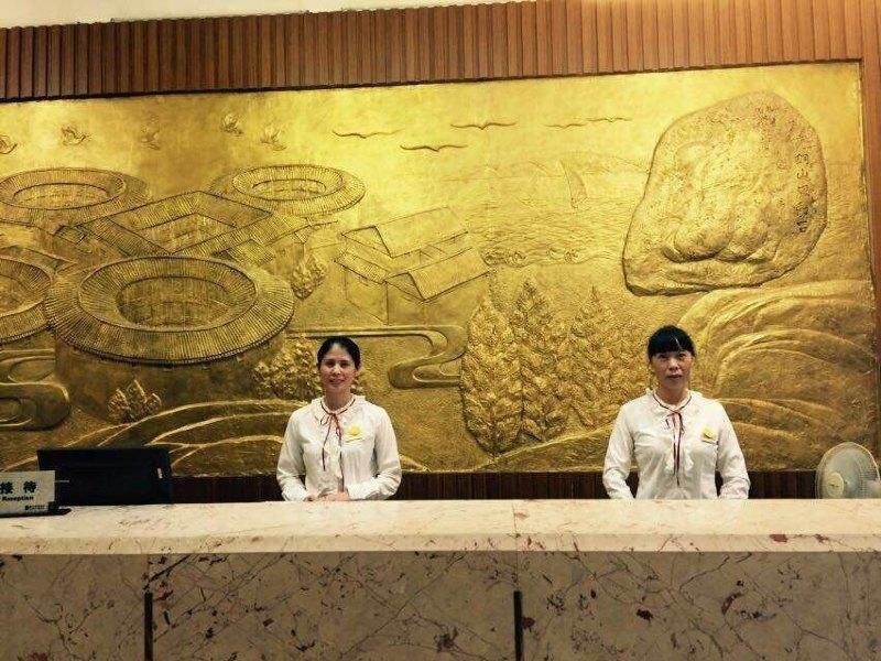Жангжоу: Overseas Chinese