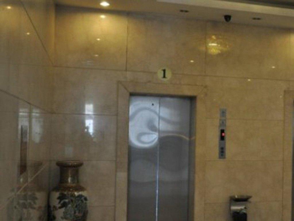 Жичжао: Rizhao Sovereignty Hotel