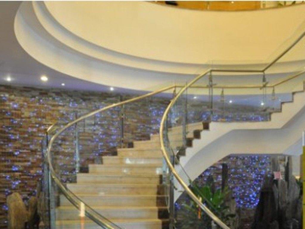 Жичжао: Rizhao Sovereignty Hotel