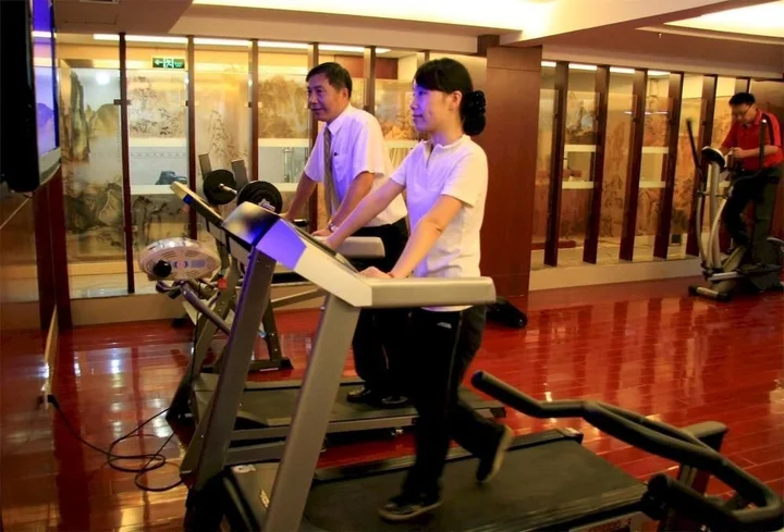 Уси: Jingxi Hotel