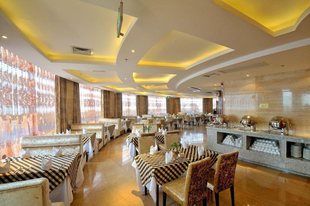 Чжаоцин: Golden Diamond Hotel