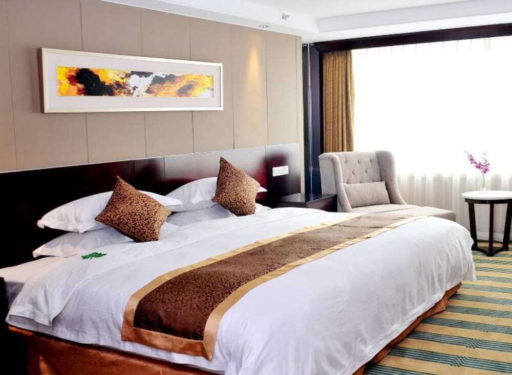 Урумчи: Oasis Grand Hotel