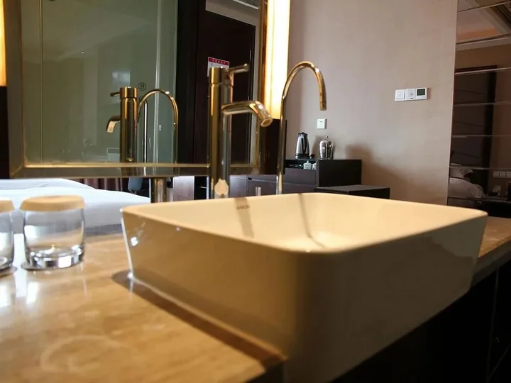 Яньтай: Jundu Center Hotel Yantai
