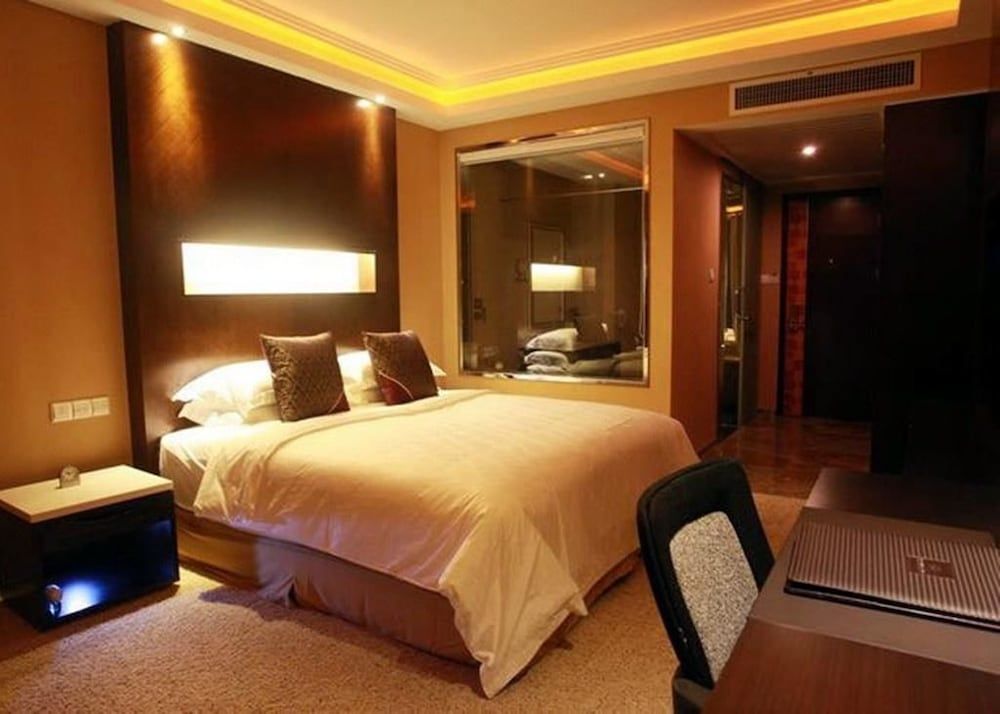 Яньтай: Jundu Center Hotel Yantai