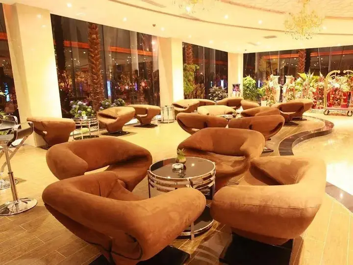 Яньтай: Jundu Center Hotel Yantai