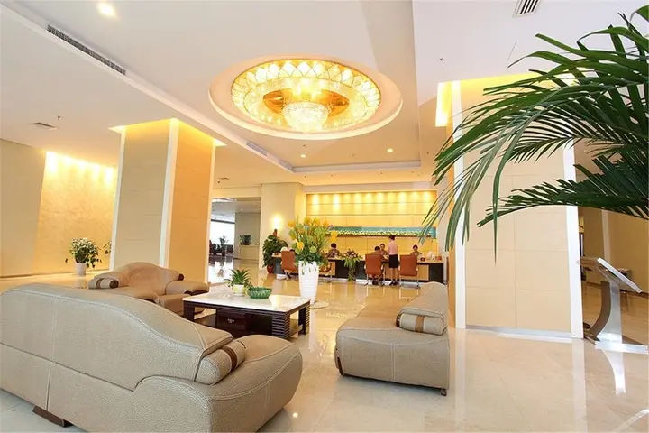 Чанша: Echarm Plus Hotel (Changsha Hongxing Desiqin Plaza)