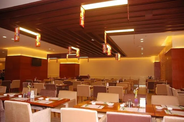Чанша: Echarm Plus Hotel (Changsha Hongxing Desiqin Plaza)