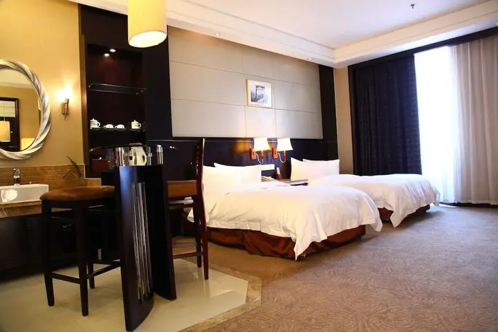 Wuxi Caifu Fortune Grand Canal Hotel — фото 5