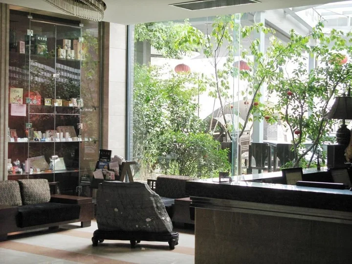 Уси: Wuxi Caifu Fortune Grand Canal Hotel