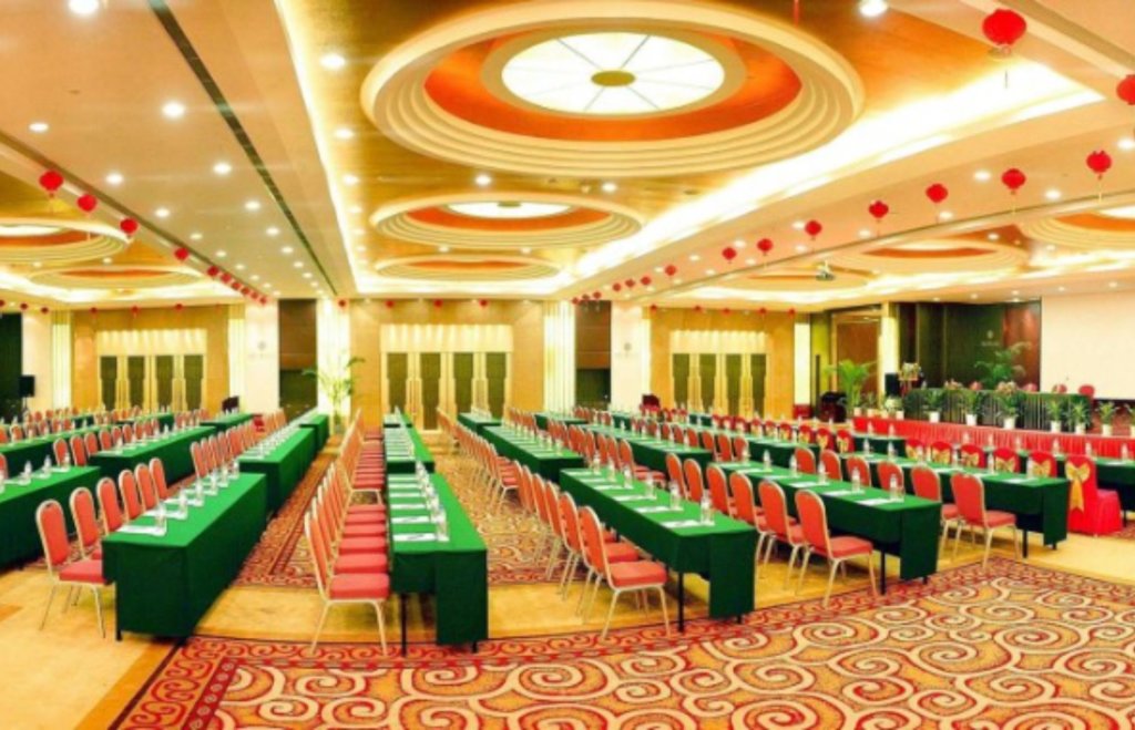 Ухань: Hubei Huatian Hotel