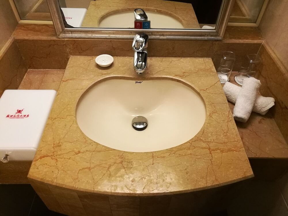 Yinchuan Shengshi Garden Hotel — фото 6