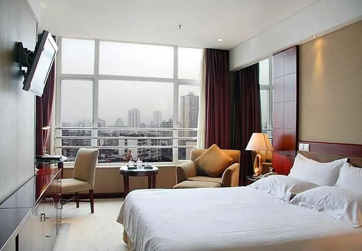 Чунцин: Chongqing Greenway Hotel