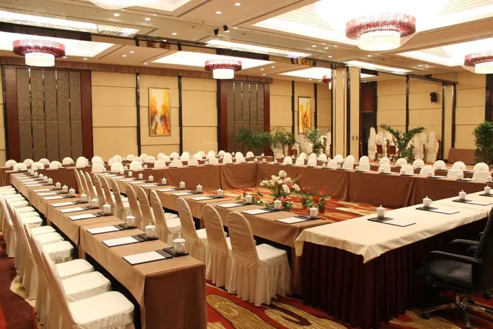Ханчжоу: SSAW Boutique Hotel Tonglu World Trade