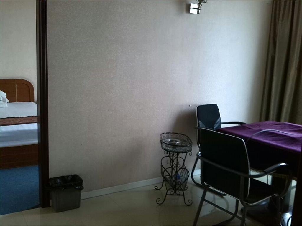 Neijiang: Haojing Business Hotel