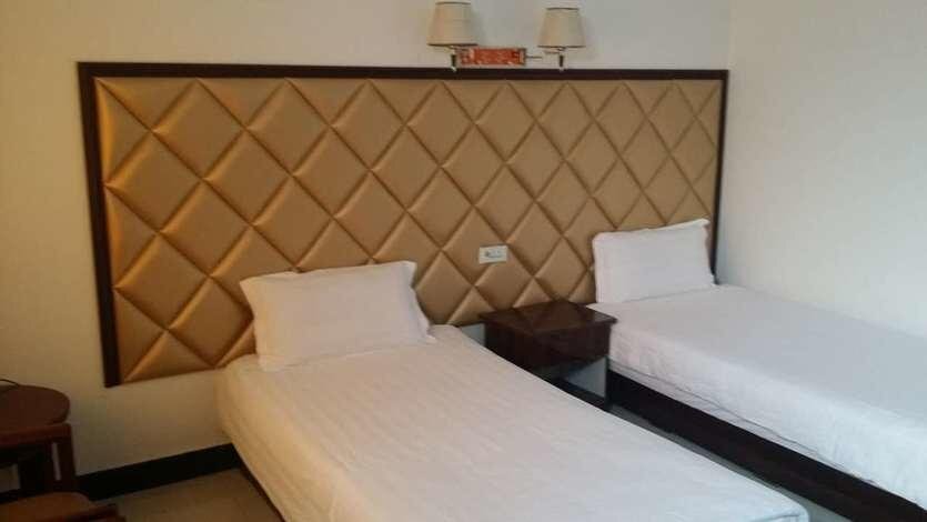Вэйнань: Shengli Hotel