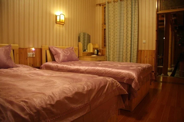 Жангжоу: Heguilou Inn