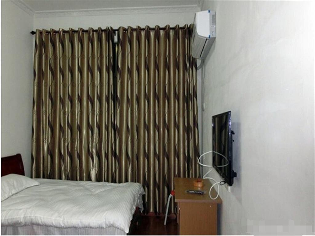 Шанграо: Wuyuan Sikou Jubaoxuan Hotel