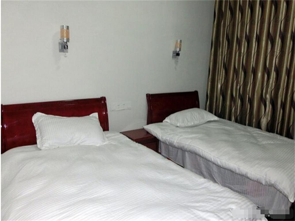 Шанграо: Wuyuan Sikou Jubaoxuan Hotel