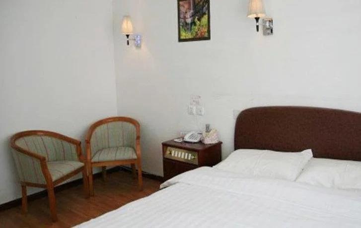 Байшань: Yihe Hotel
