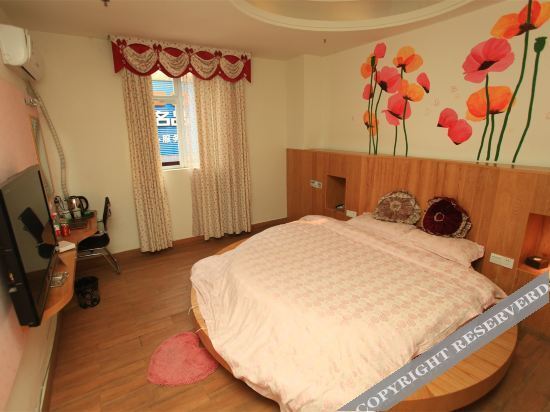 Яань: Ya'an Chama Renjia Theme Hotel
