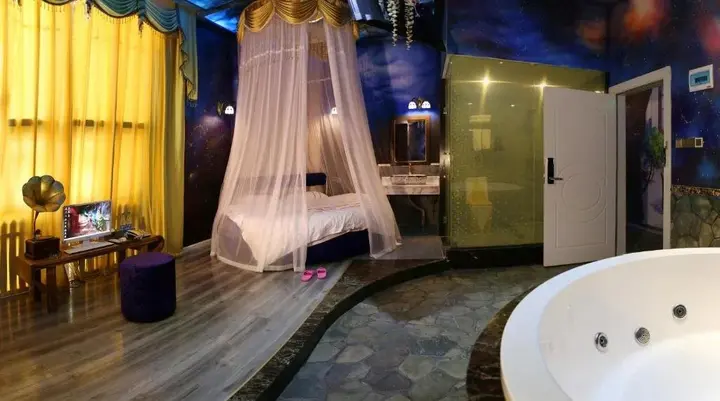 Чжучжоу: Zhuzhou Love Hotel
