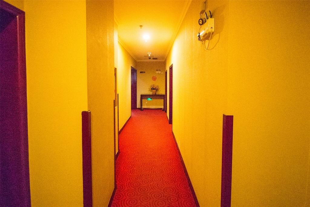 Далянь: Dalian Guohua Holiday Inn
