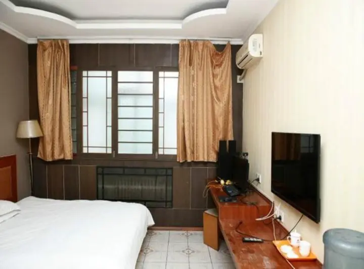 Цзинин: Shengtai Inn Pipashan Branch