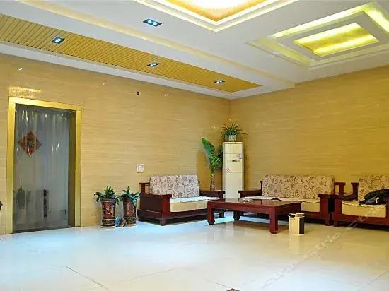 Линьи: Zhijia Express Hotel