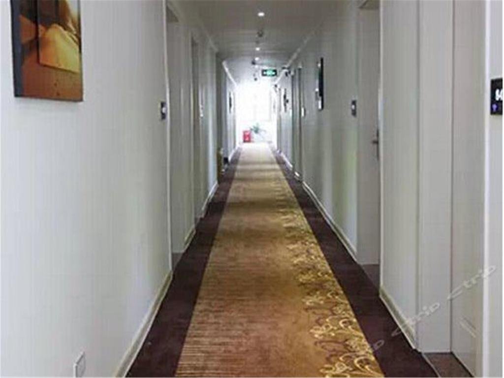 Яншо: Juyuan Hotel