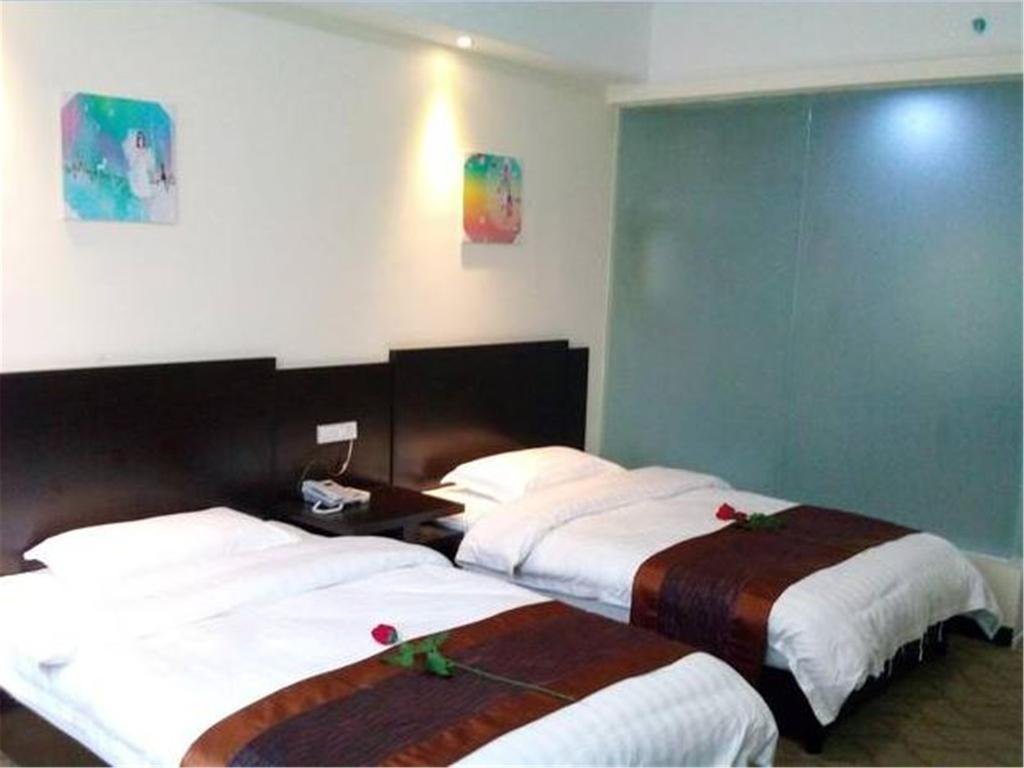 Яншо: Juyuan Hotel