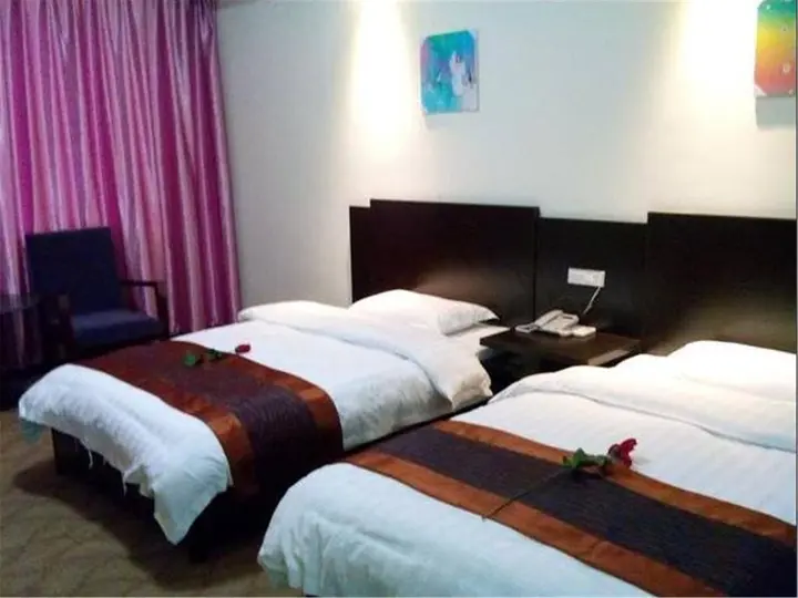 Яншо: Juyuan Hotel