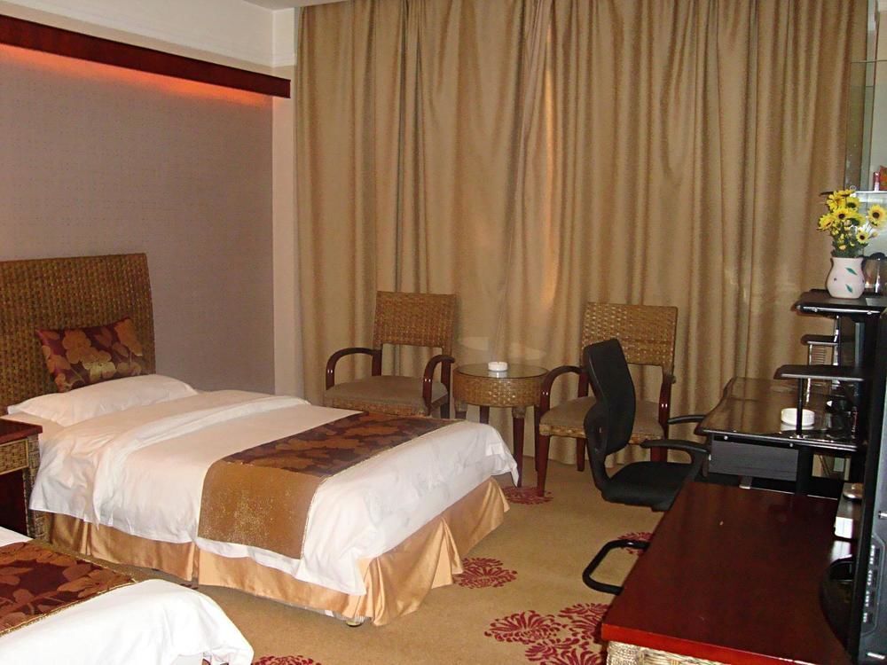 Цюйцзин: Qujing Derun Hotel