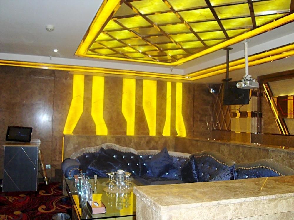 Цюйцзин: Qujing Derun Hotel