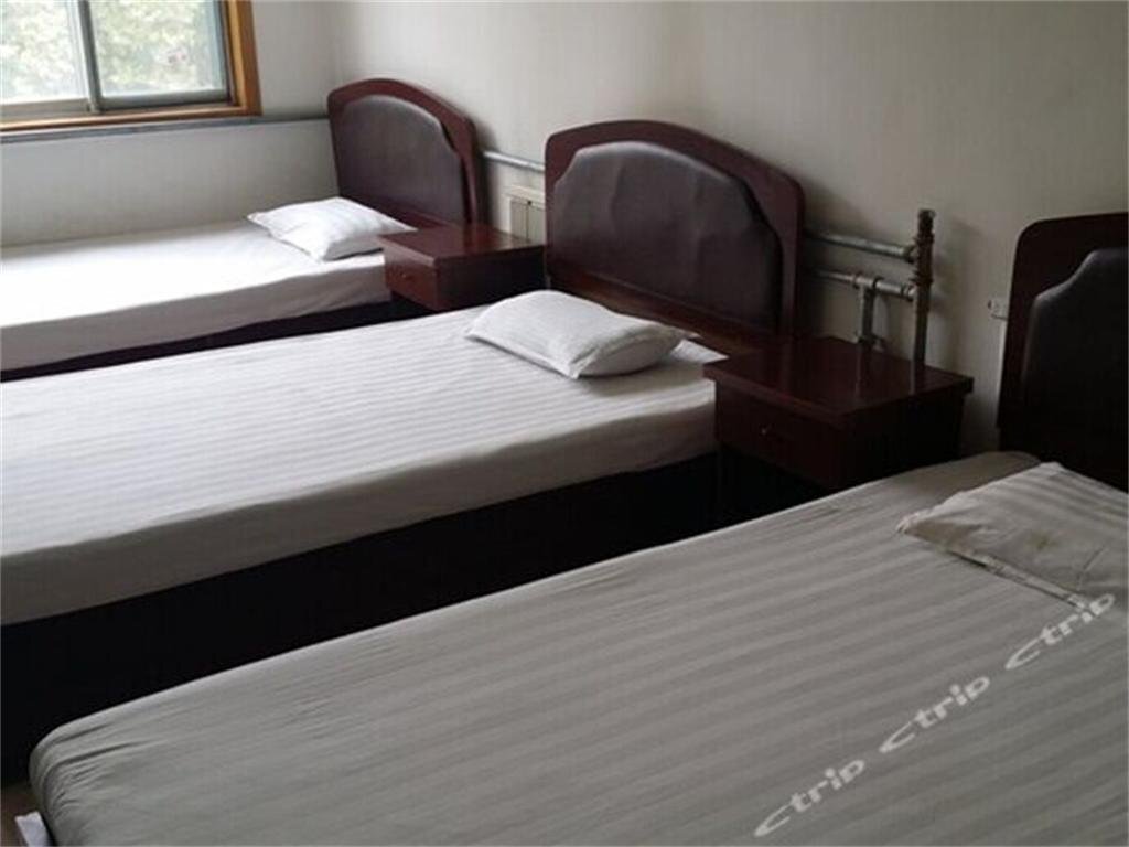 Вэйфан: Qingzhou Fengxiang Inn