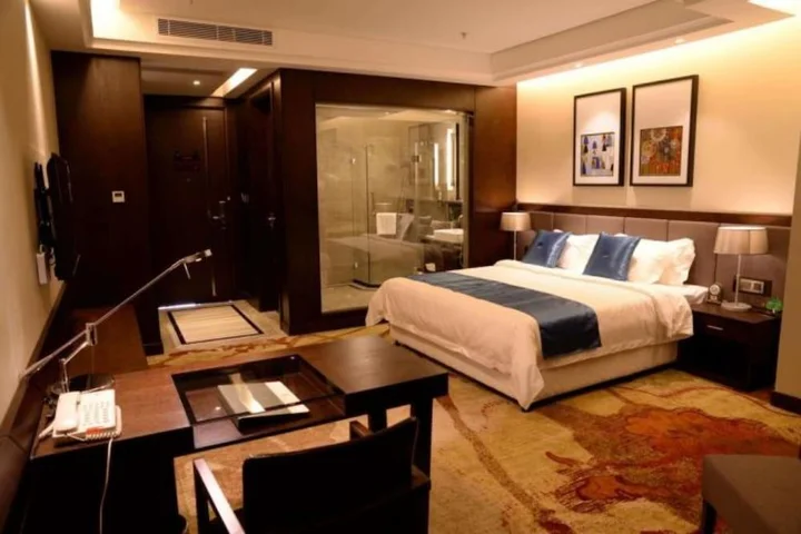 Фошань: Qianxi Business Hotel