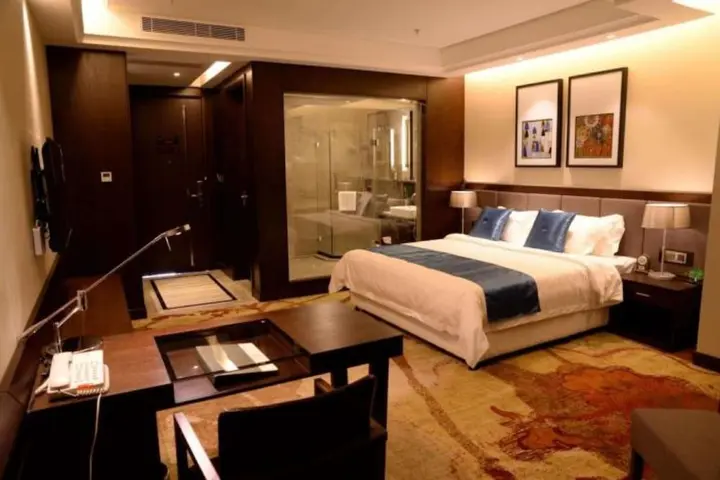 Фошань: Qianxi Business Hotel